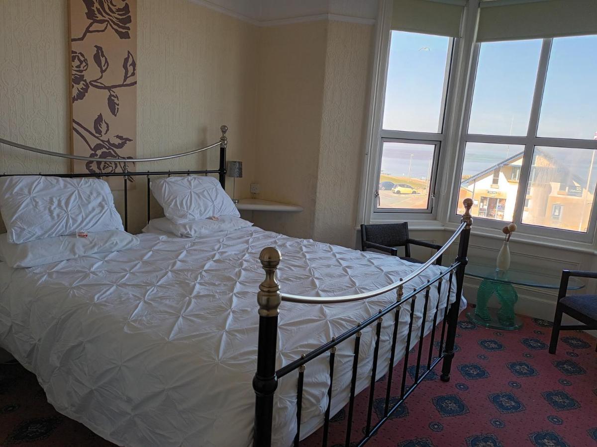 Morecame Bay Hotel Моркамб Екстериор снимка